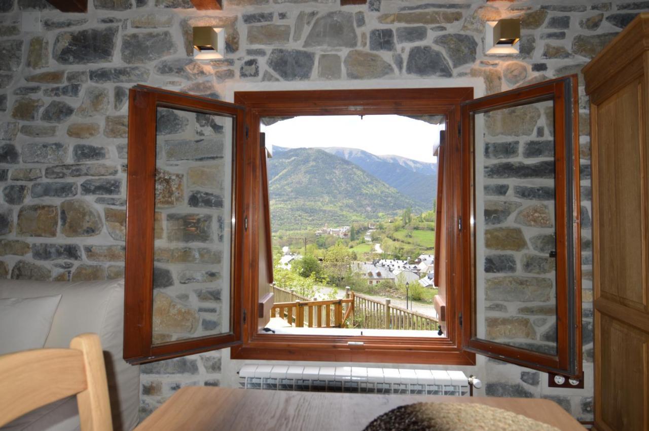 Hotel Rural El Porton De Murillo Broto Εξωτερικό φωτογραφία