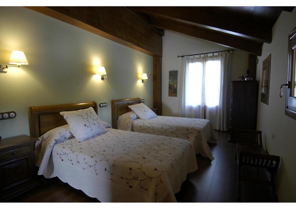 Hotel Rural El Porton De Murillo Broto Δωμάτιο φωτογραφία
