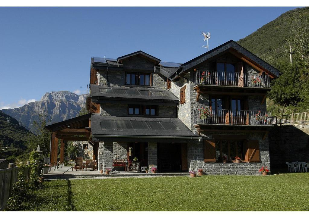 Hotel Rural El Porton De Murillo Broto Εξωτερικό φωτογραφία