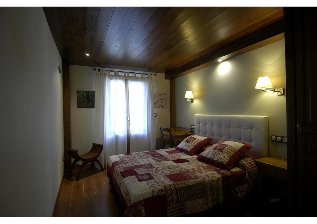 Hotel Rural El Porton De Murillo Broto Δωμάτιο φωτογραφία