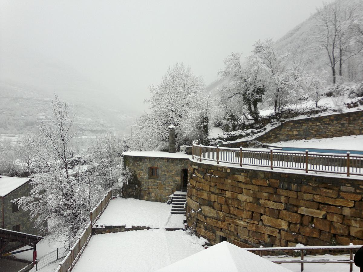 Hotel Rural El Porton De Murillo Broto Εξωτερικό φωτογραφία